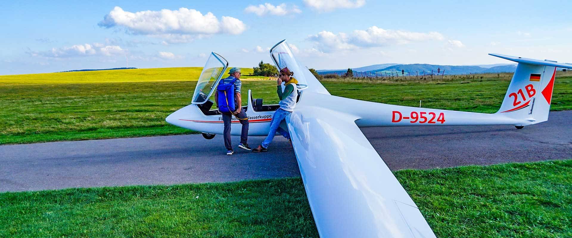 Formation d'instructeur de vol : Séminaire de remise à niveau pour  instructeurs qualifiés FI(A) et FI(S) - Wasserkuppe Aviation School